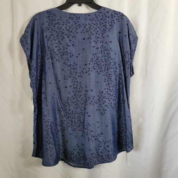 NEW Liz Claiborne XL Gingham Garden Top Blouse floral Blue Cap Sleeves pleat NWT - Picture 2 of 10